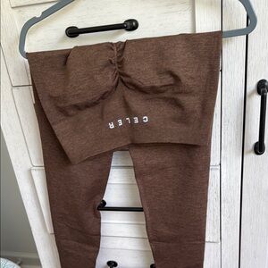 Brown Ruched Leggings for Everyday Comfort